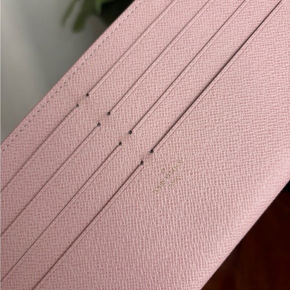 PRISTINE Louis Vuitton Felicie Insert Card Holder - Picture 2 of 8